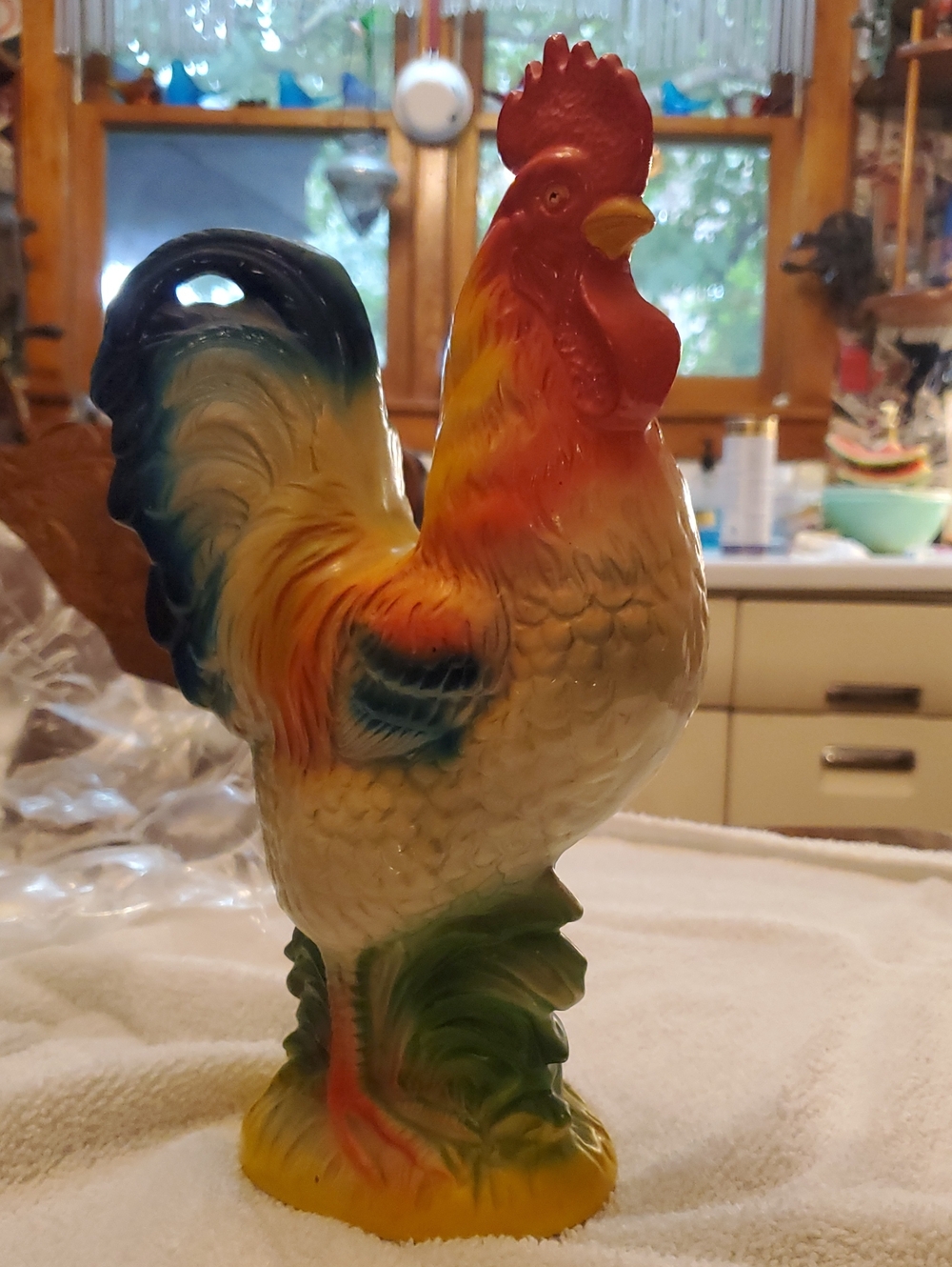Vintage Ceramic Carnival Prize Chicken, 1930s-1940s